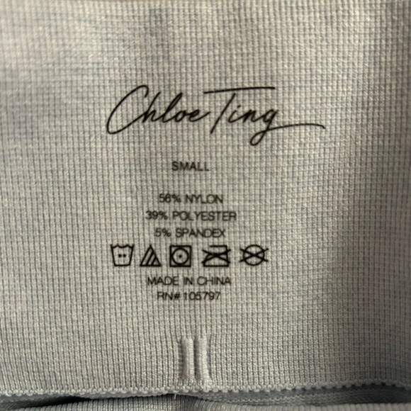 Chloe Ting Light Blue Leggings - Picture 2 of 4